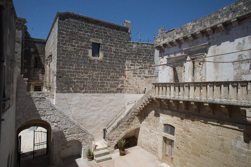 Historia- Dimore Corte Chiesa Corigliano dʼOtranto エクステリア 写真