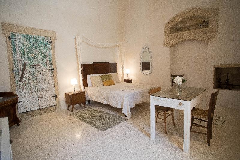 Historia- Dimore Corte Chiesa Corigliano dʼOtranto エクステリア 写真