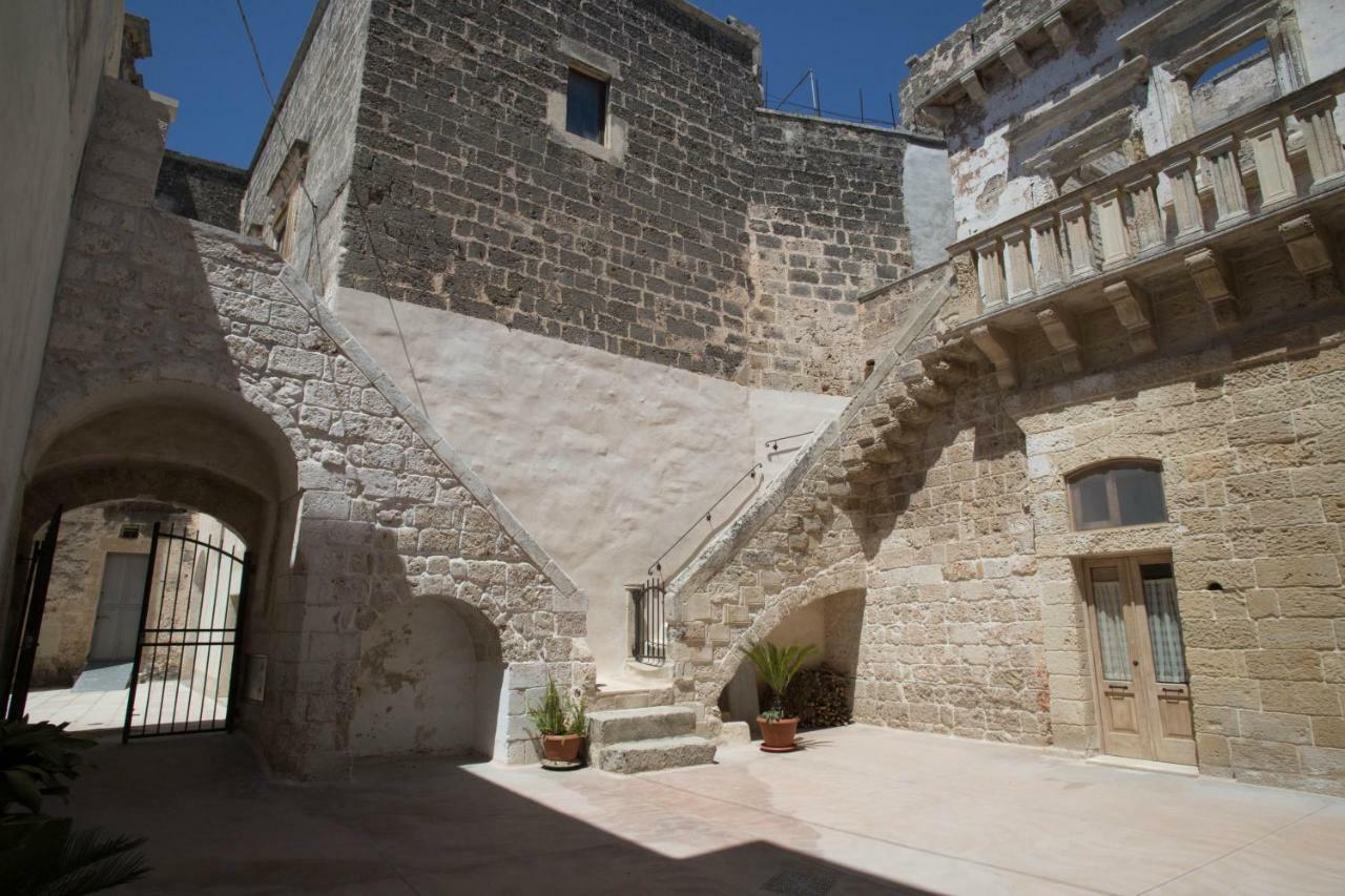 Historia- Dimore Corte Chiesa Corigliano dʼOtranto エクステリア 写真